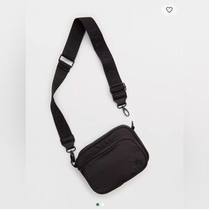 OFFLINE By Aerie Makin' Moves Crossbody Bag